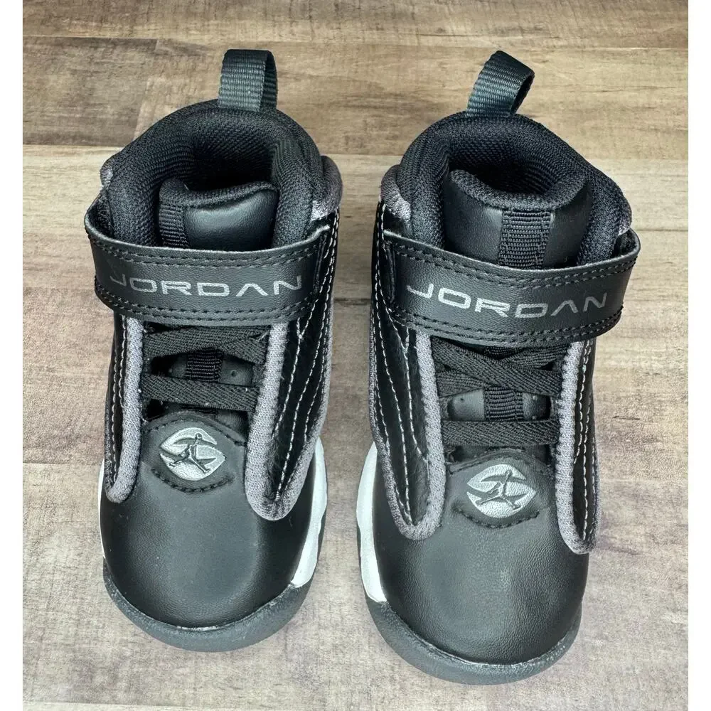 Jordan Pro Strong Toddler Black White Sneakers sz 5C